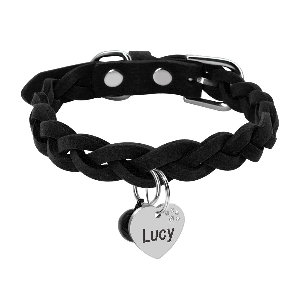 Collier tressé noir pour chien avec médaille cœur personnalisée argentée