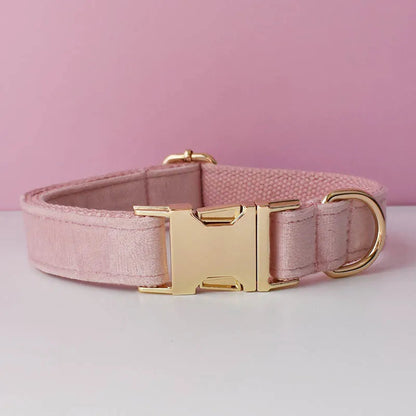Collier personnalisé en velours réglable chien boucle dorée