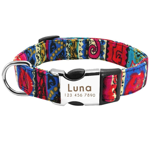Collier pour chien en nylon rouge et bleu avec motifs colorés
